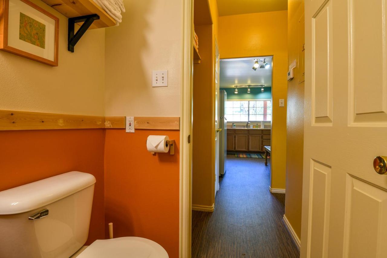 Inn 1 - Downtown 1 Bedroom Unit, Sleeps 6 With Shared Hot Tub โมอาบ ภายนอก รูปภาพ